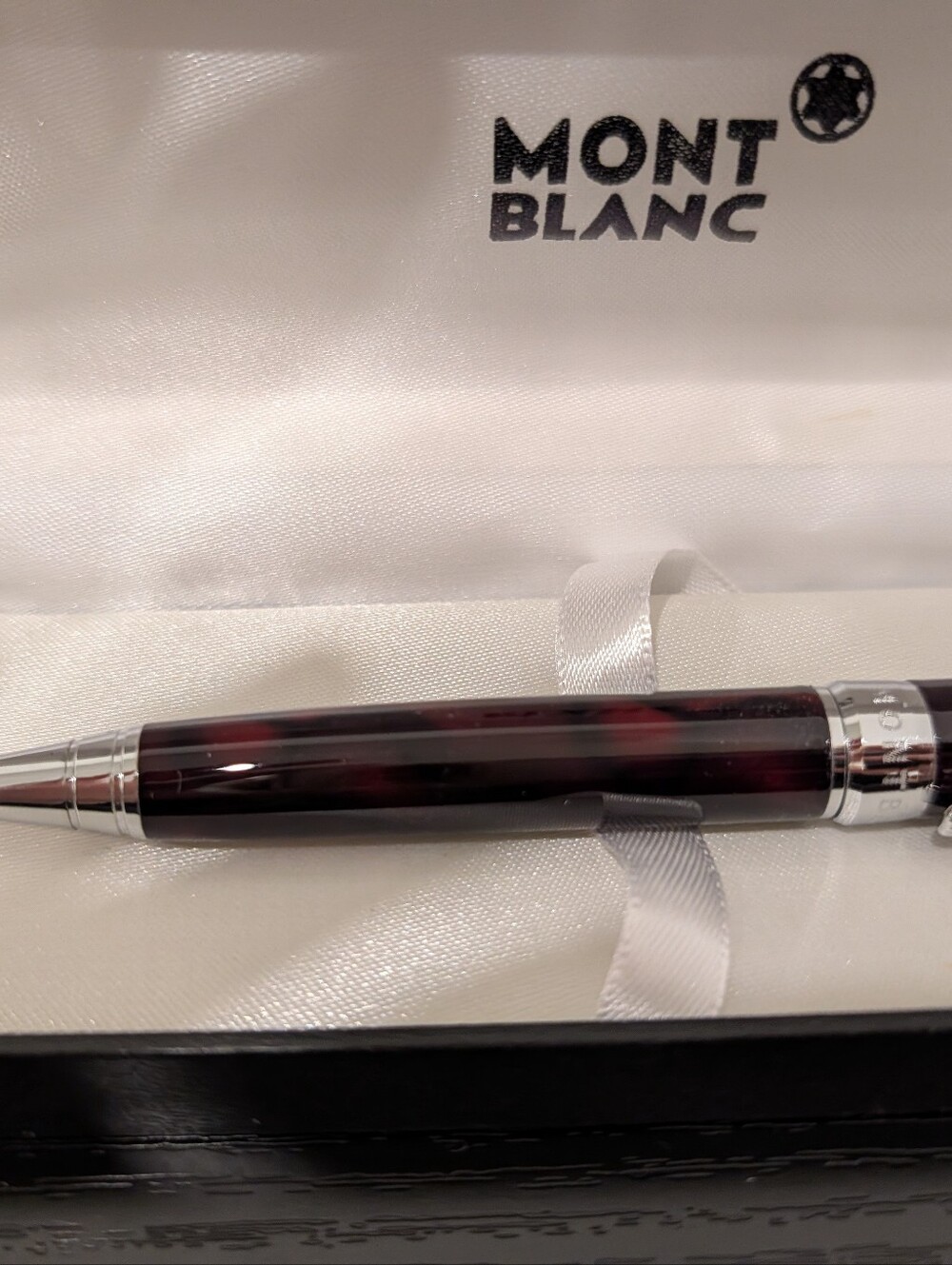 Montblanc Pen Marble Ballpoint Pen in Original Box - Picture 4 of 12